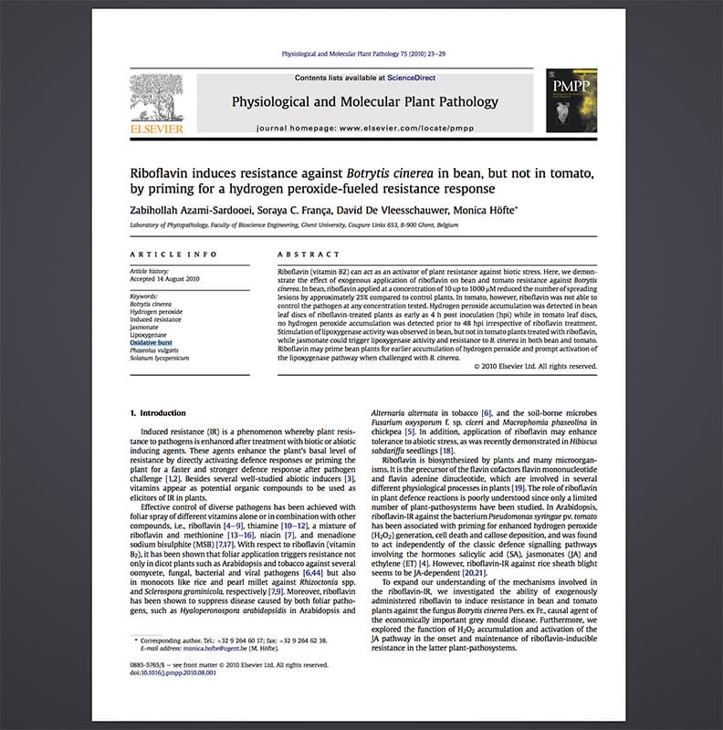 Riboflavin induces resistance against Botrytis